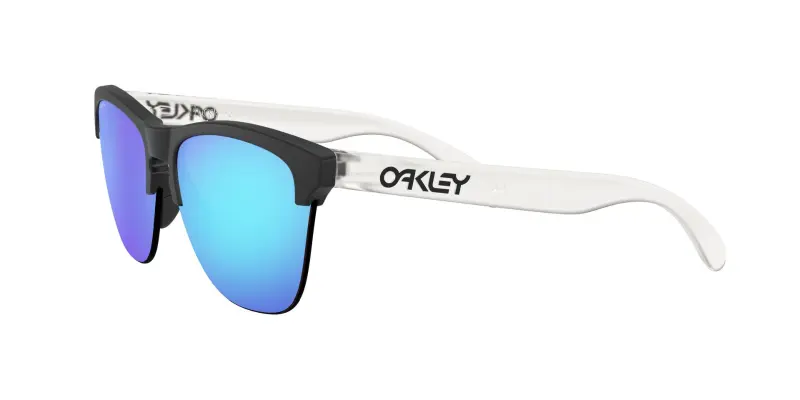 OAKLEY