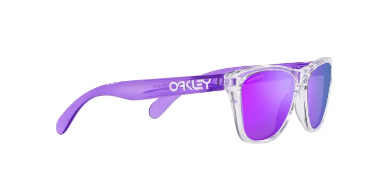 OAKLEY