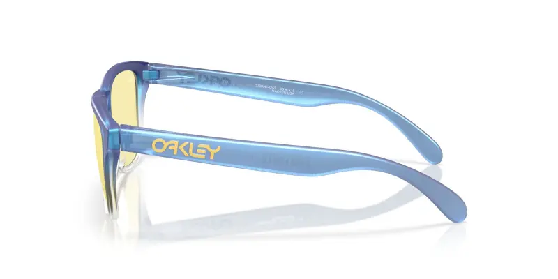 OAKLEY